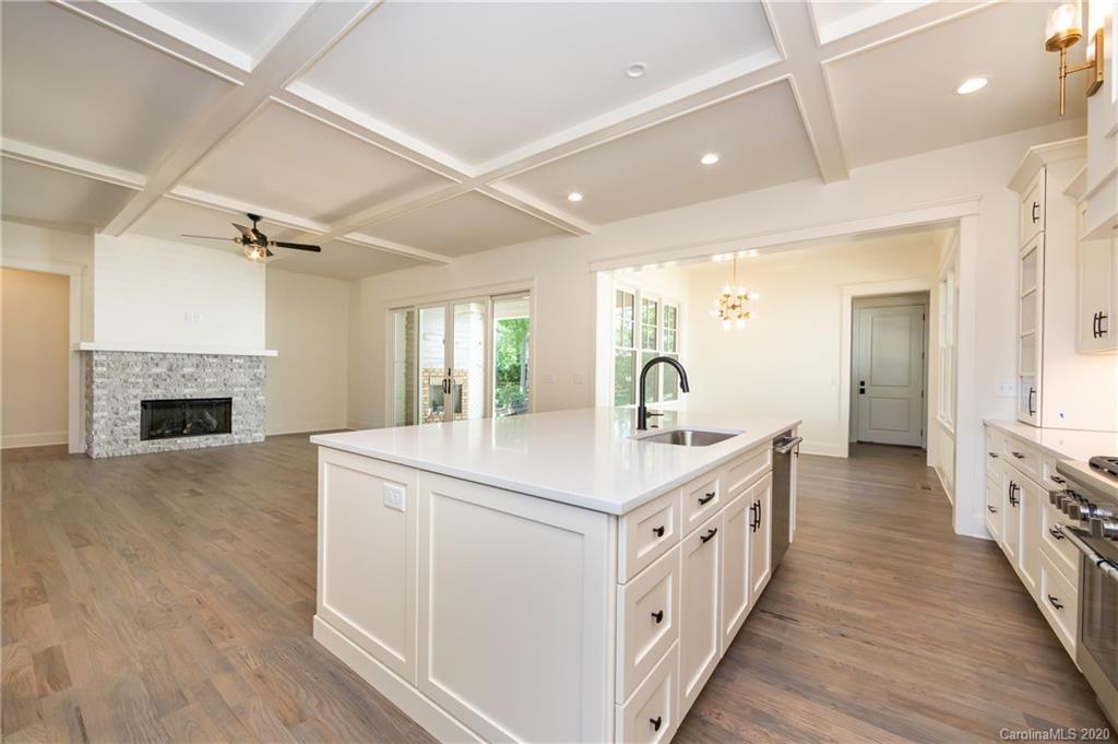 4321 Tottenham Road Charlotte, NC 28226 - Photo 19 of 48 Gallery Image 19