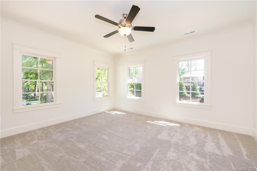 4321 Tottenham Road Charlotte, NC 28226 - Photo 39 of 48 Gallery Image 39