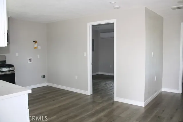 $2,000 | 15816 Septo Street, North Hills, CA 91343