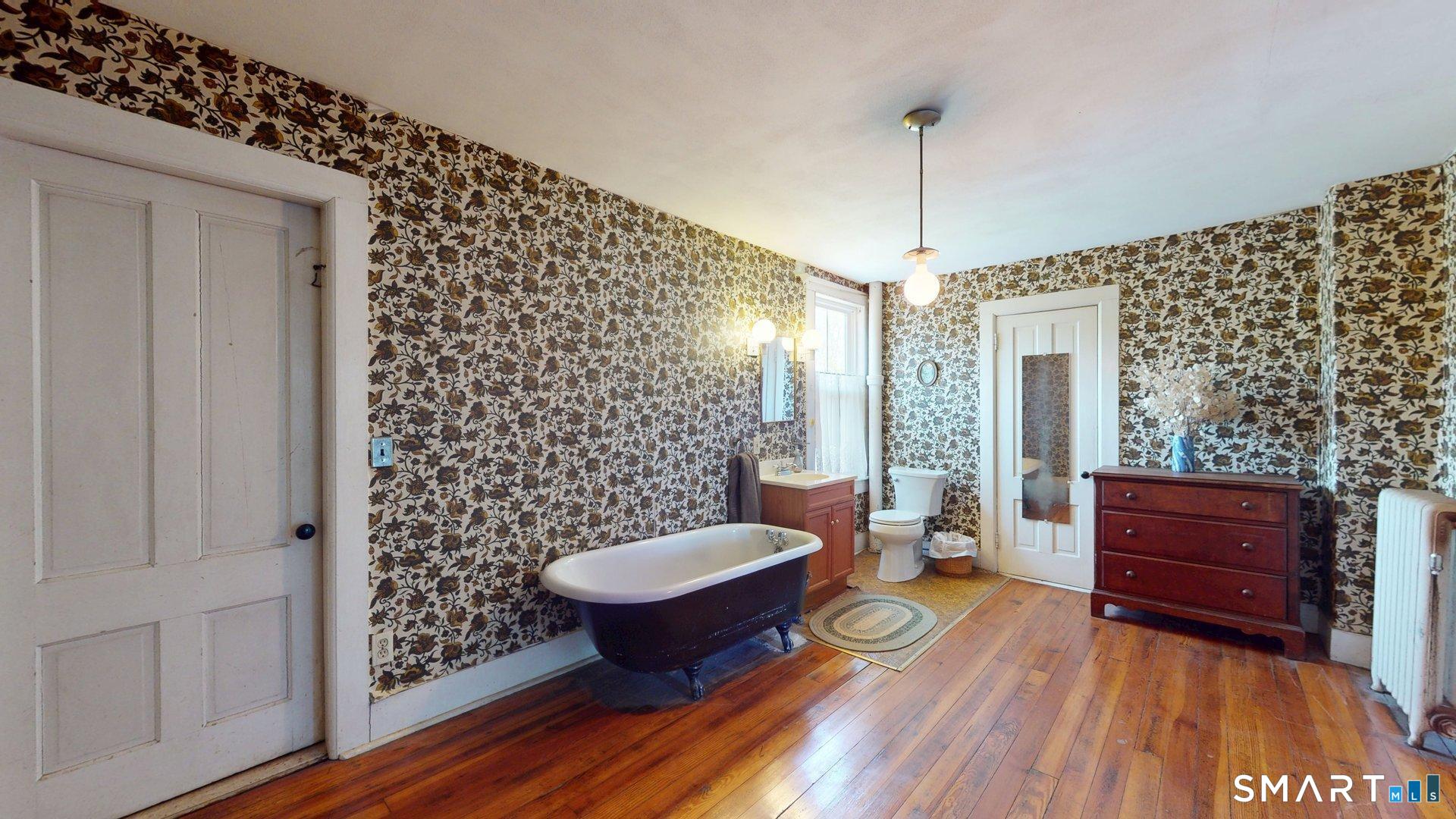 82 Main Street East Windsor, CT 06016 - Photo 26 of 37