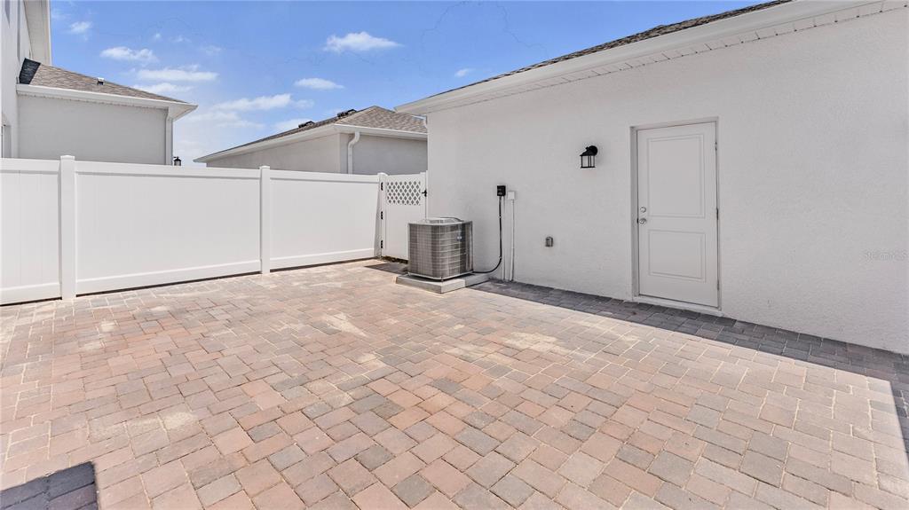 2136 Rider Rain Lane Apopka, FL 32703 - Photo 12 of 25