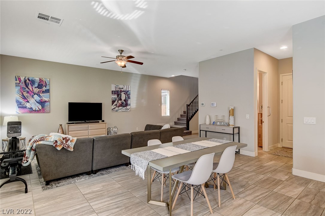 89 Einstein Ridge Way Las Vegas, NV 89183 - Photo 10 of 41 Gallery Image 10