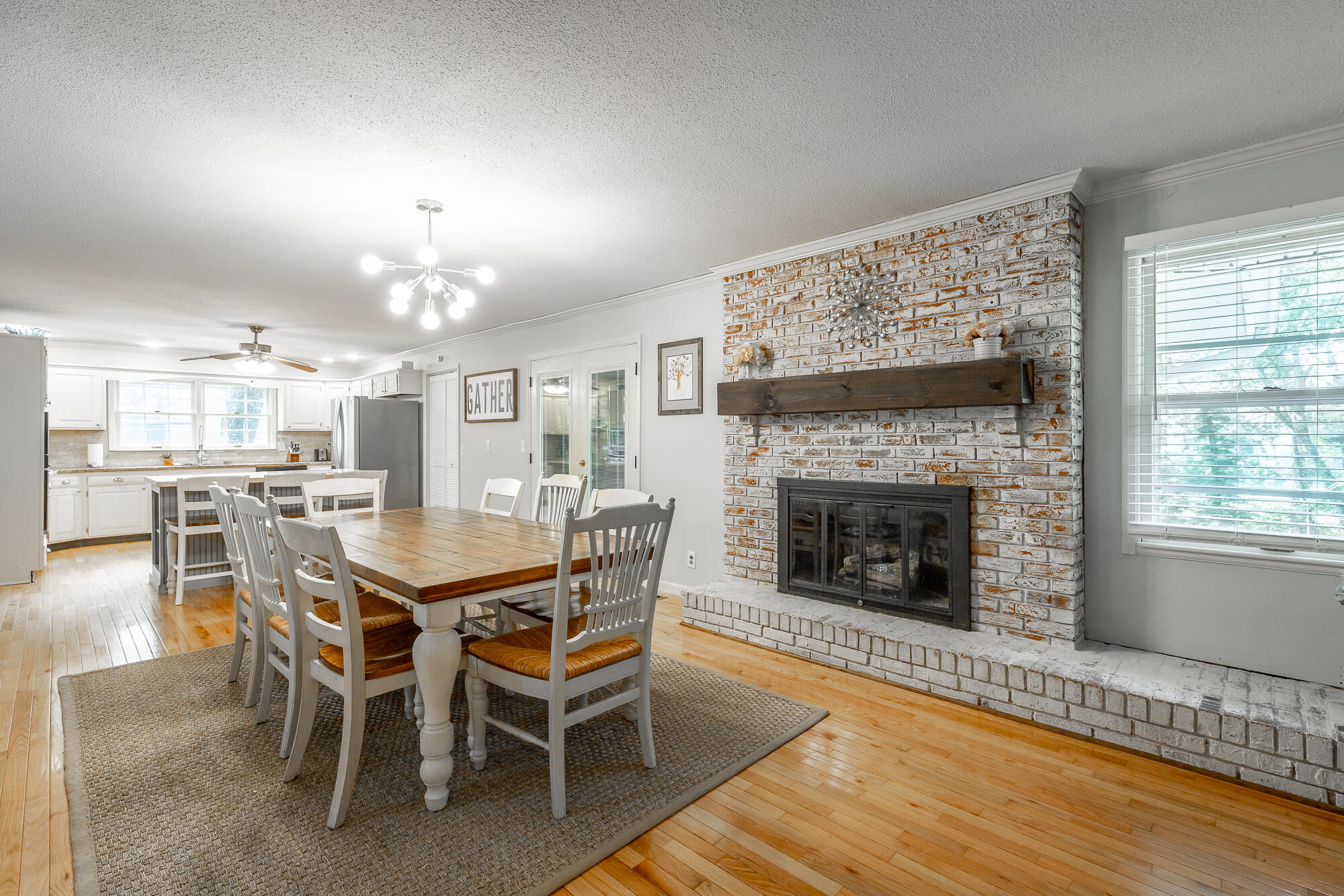 708 Hartman Road Hixson, TN 37343 - Photo 6 of 53 Dining room