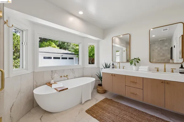 $3,495,000 | 246 Pershing Drive, Oakland, CA 94611