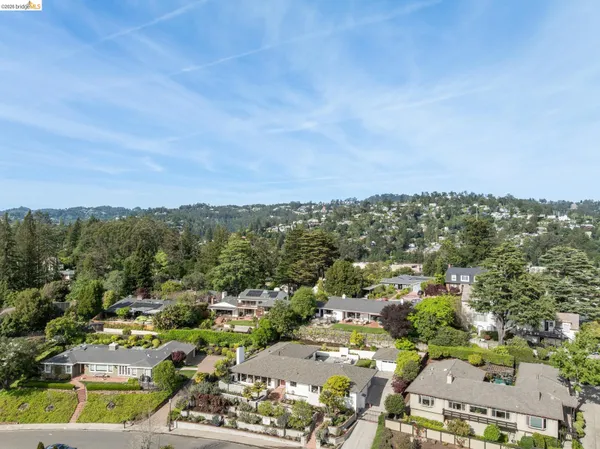 $3,495,000 | 246 Pershing Drive, Oakland, CA 94611
