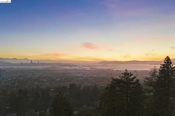 $3,495,000 | 246 Pershing Drive, Oakland, CA 94611