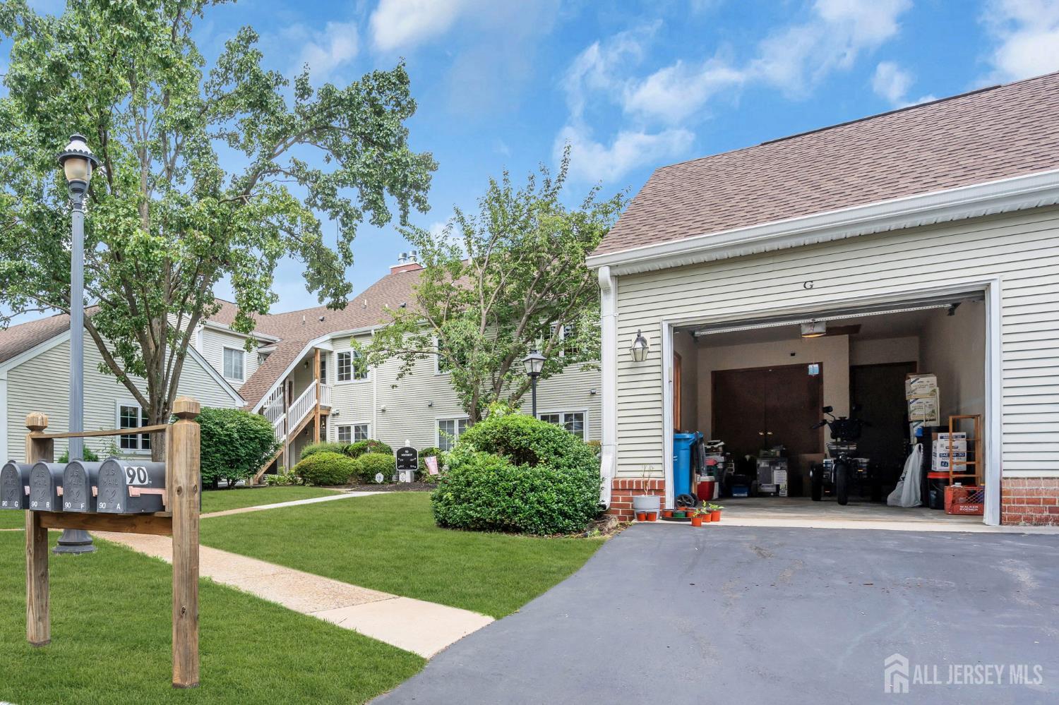 90D Winthrop Road, Unit G Monroe Township, NJ 08831 - Photo 24 of 50