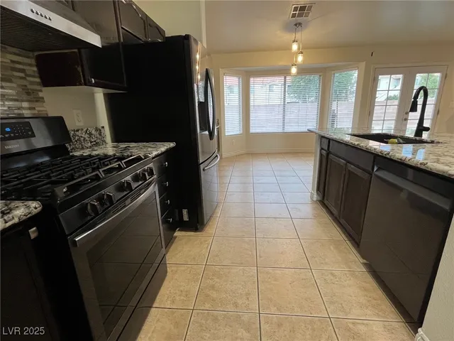 $2,000 | 1855 Double Delight Avenue, North Las Vegas, NV 89032