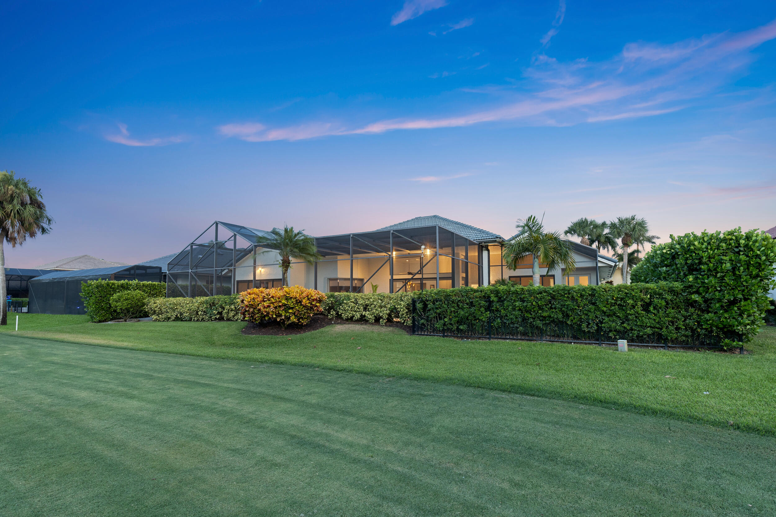 10265 Shireoaks Lane Boca Raton, FL 33498 - Photo 78 of 80 79_img_1212