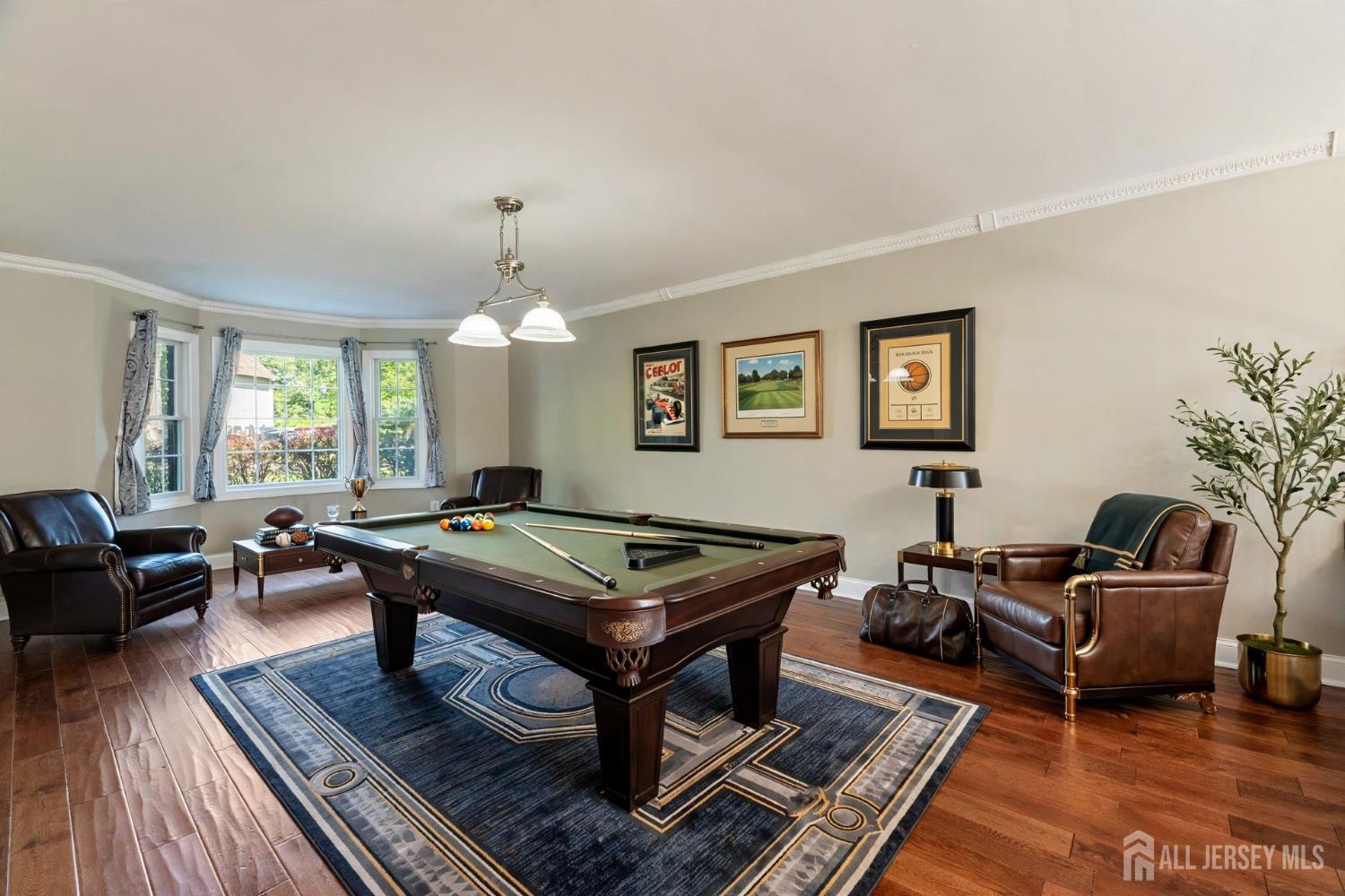 19 Bradford Road Edison, NJ 08820 - Photo 16 of 76 Gallery Image 16