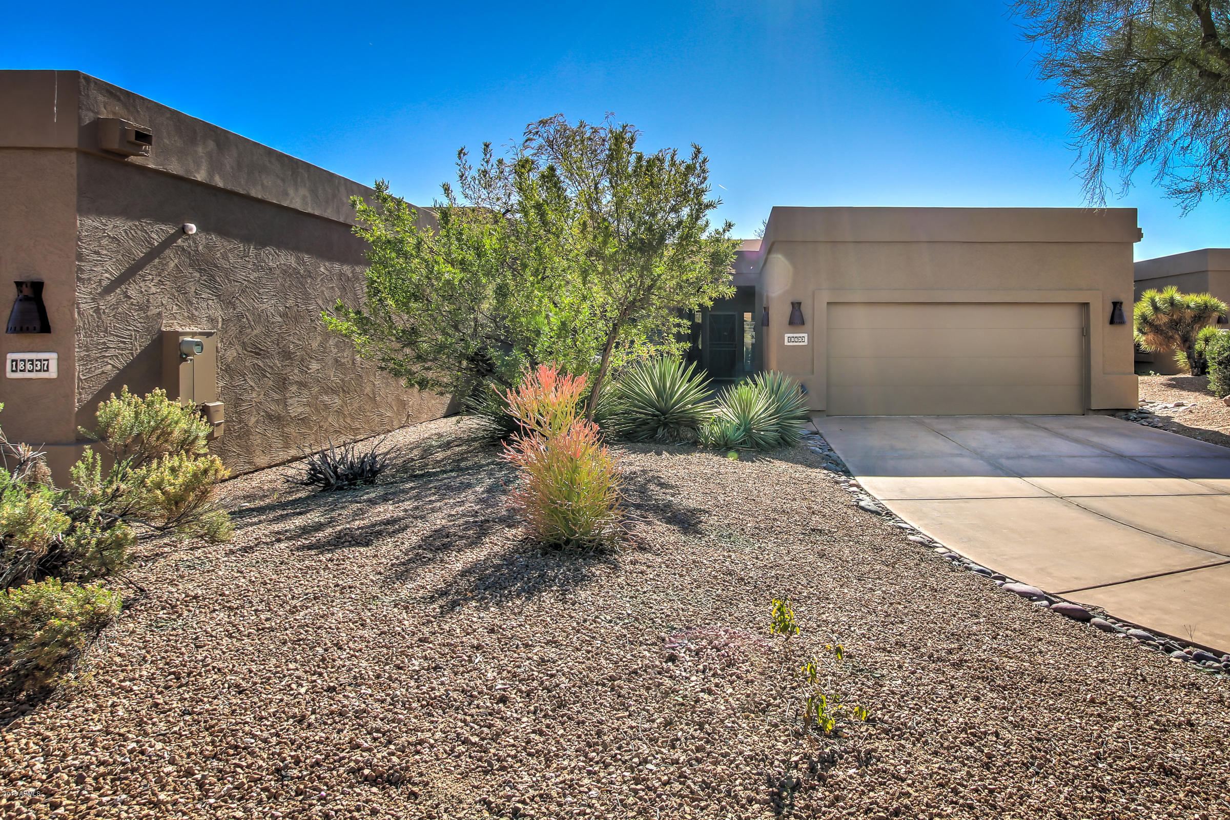 18633 Amarado Circle Rio Verde, AZ 85263 - Photo 4 of 36 18633 Amarado Cir-6