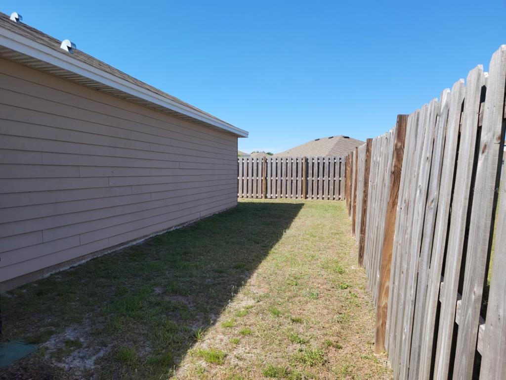 19162 Northwest 164th Road High Springs, FL 32643 - Photo 26 of 28