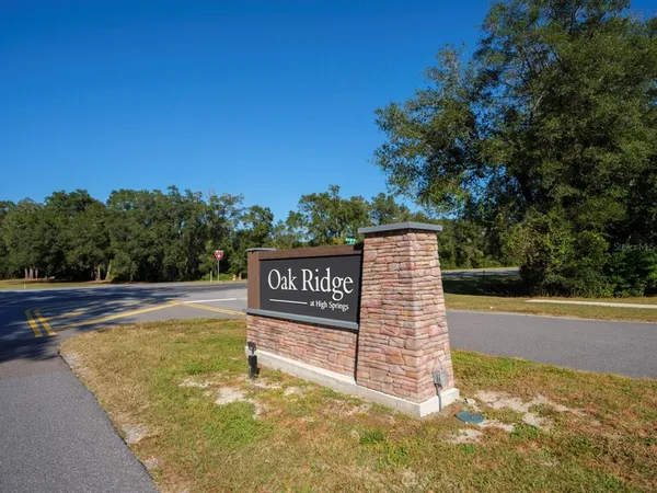 $2,380 | 19162 Northwest 164th Road, High Springs, FL 32643