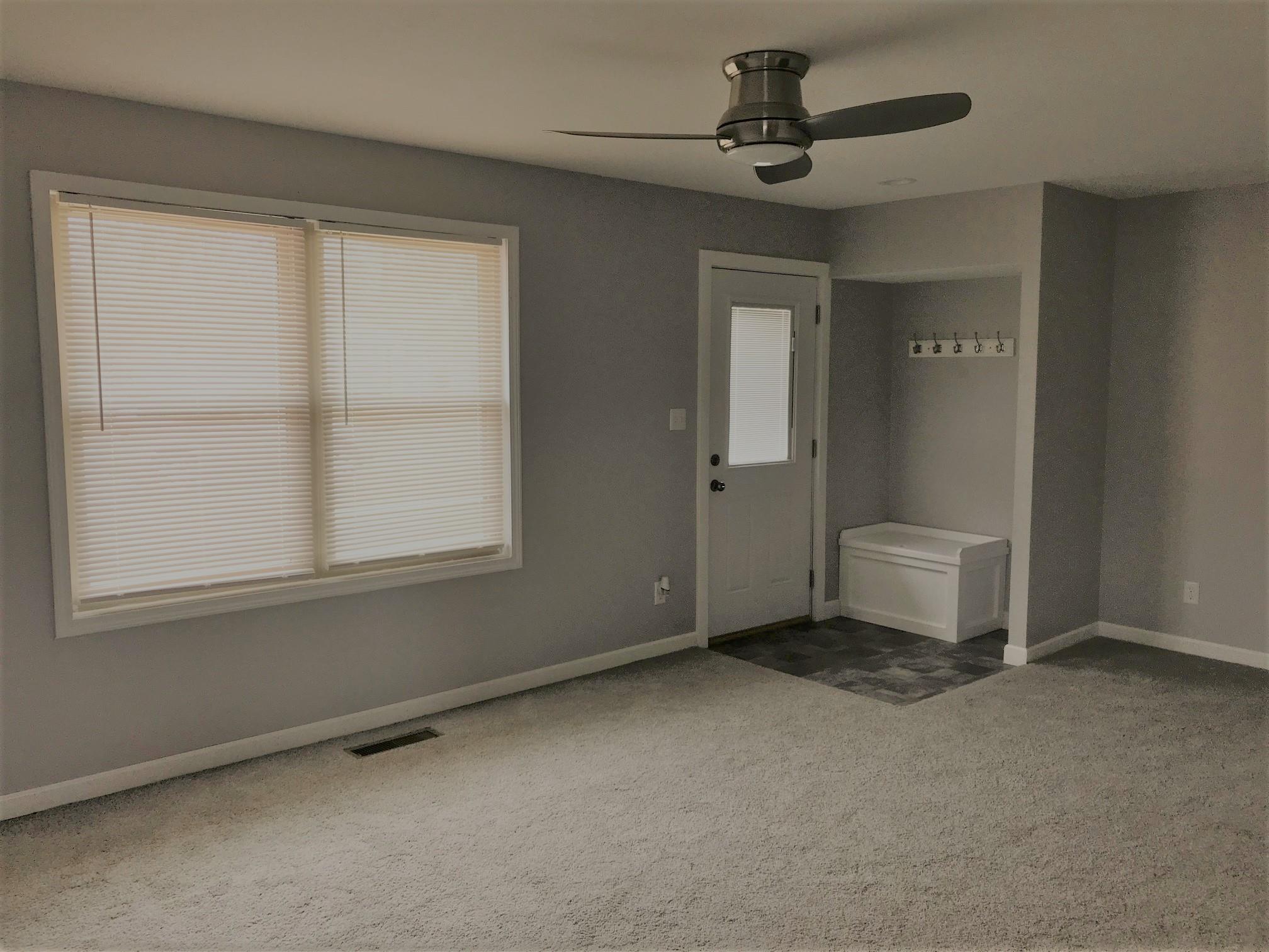 1716 Monroe Street Rochester, IN 46975 - Photo 3 of 11 Gallery Image 3