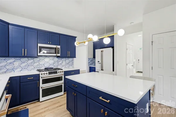 $510,000 | 4132 Meadowview Hills Drive, Charlotte, NC 28269