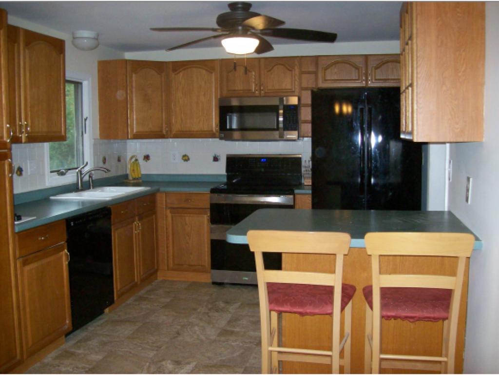 5 Princeton Road Windham, NH 03087 - Photo 3 of 21