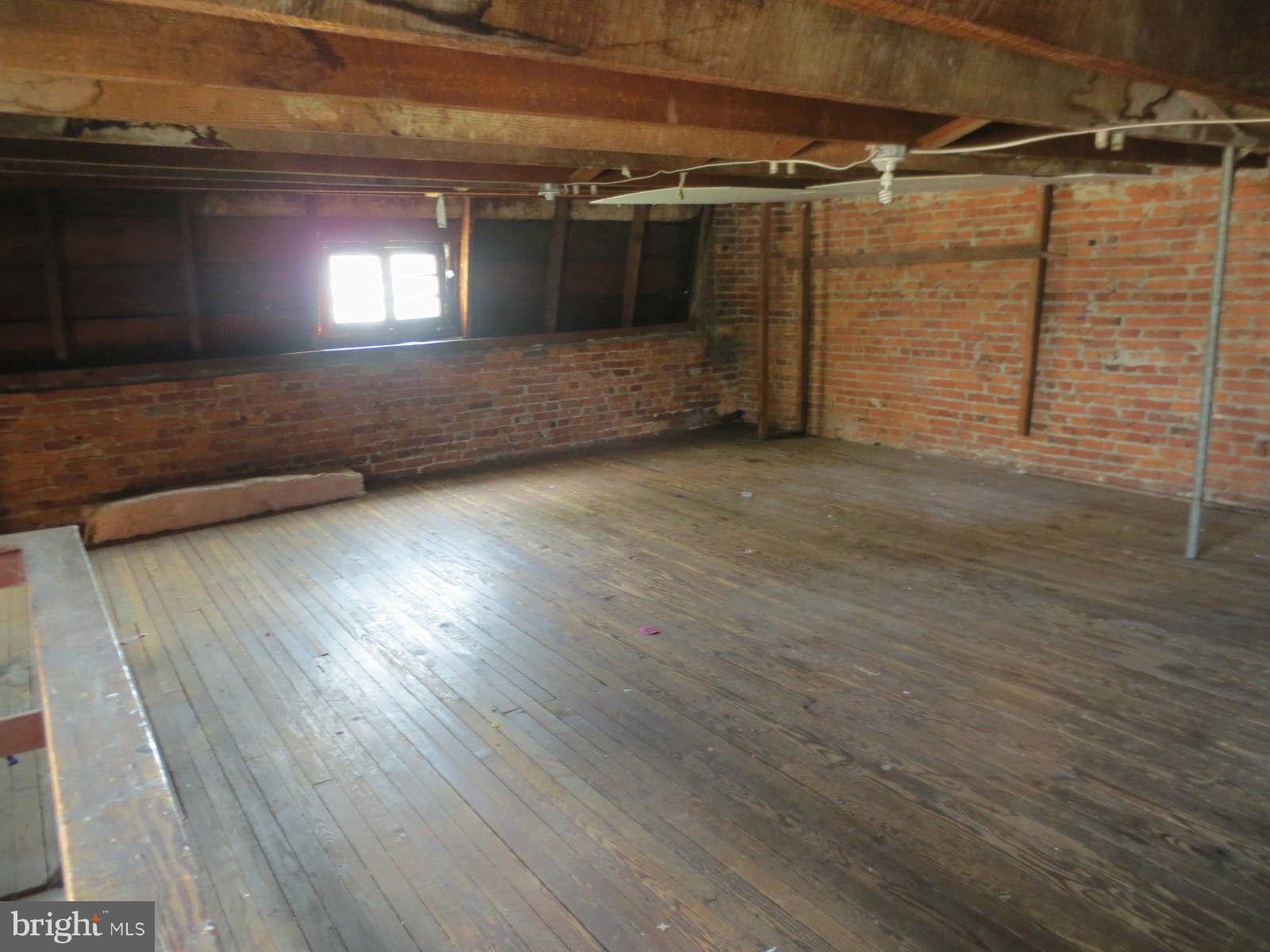 3516 Reisterstown Road Baltimore, MD 21215 - Photo 15 of 15 Interior (General)