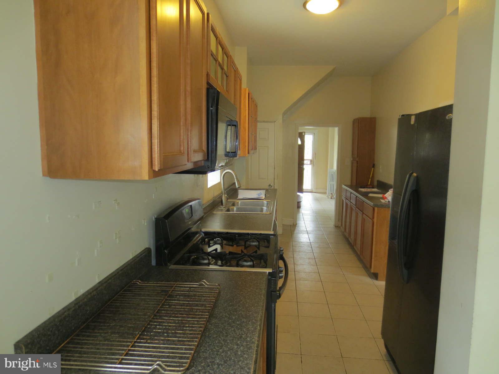 3516 Reisterstown Road Baltimore, MD 21215 - Photo 4 of 15 Kitchen