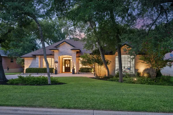 $624,900 | 30115 Sawgrass Trail, Georgetown, TX 78628