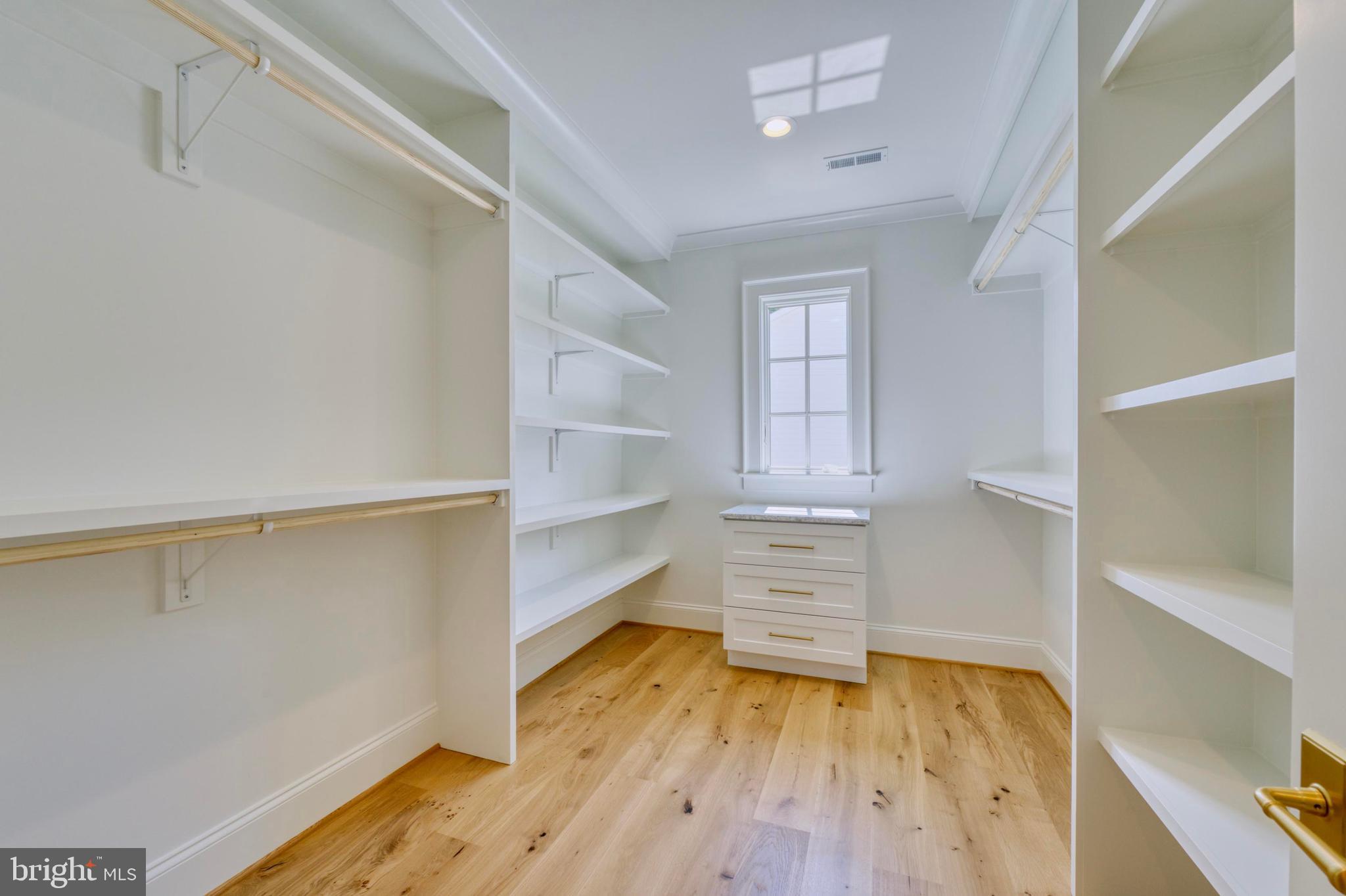 2049 Rockingham Street McLean, VA 22101 - Photo 40 of 68