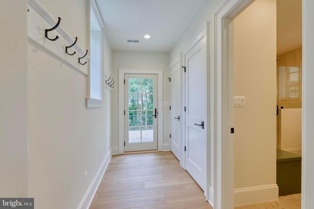 $4,350,000 | 2049 Rockingham Street, McLean, VA 22101