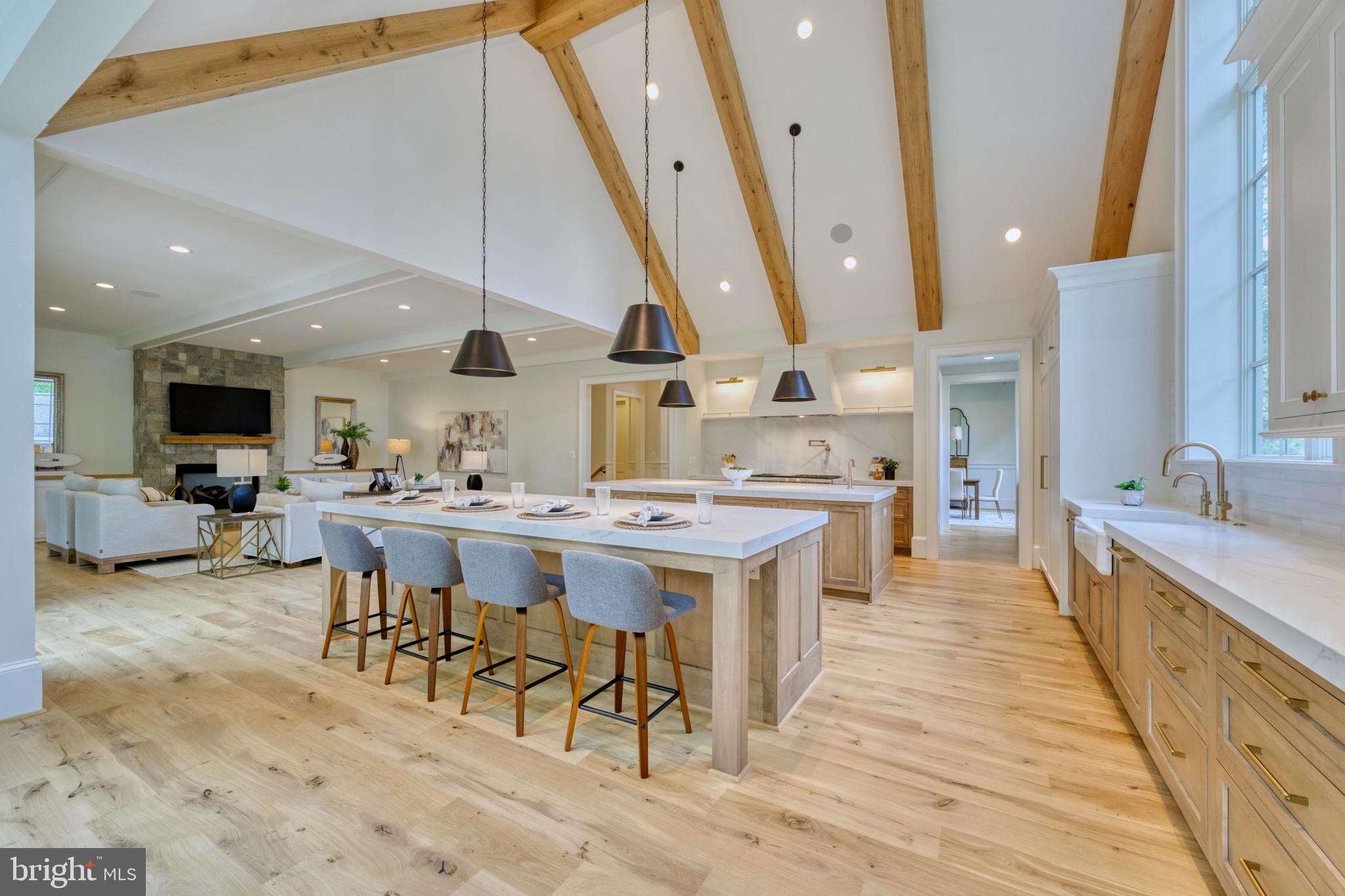 2049 Rockingham Street McLean, VA 22101 - Photo 6 of 68