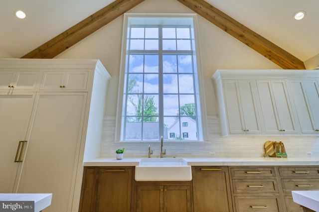 $4,350,000 | 2049 Rockingham Street, McLean, VA 22101