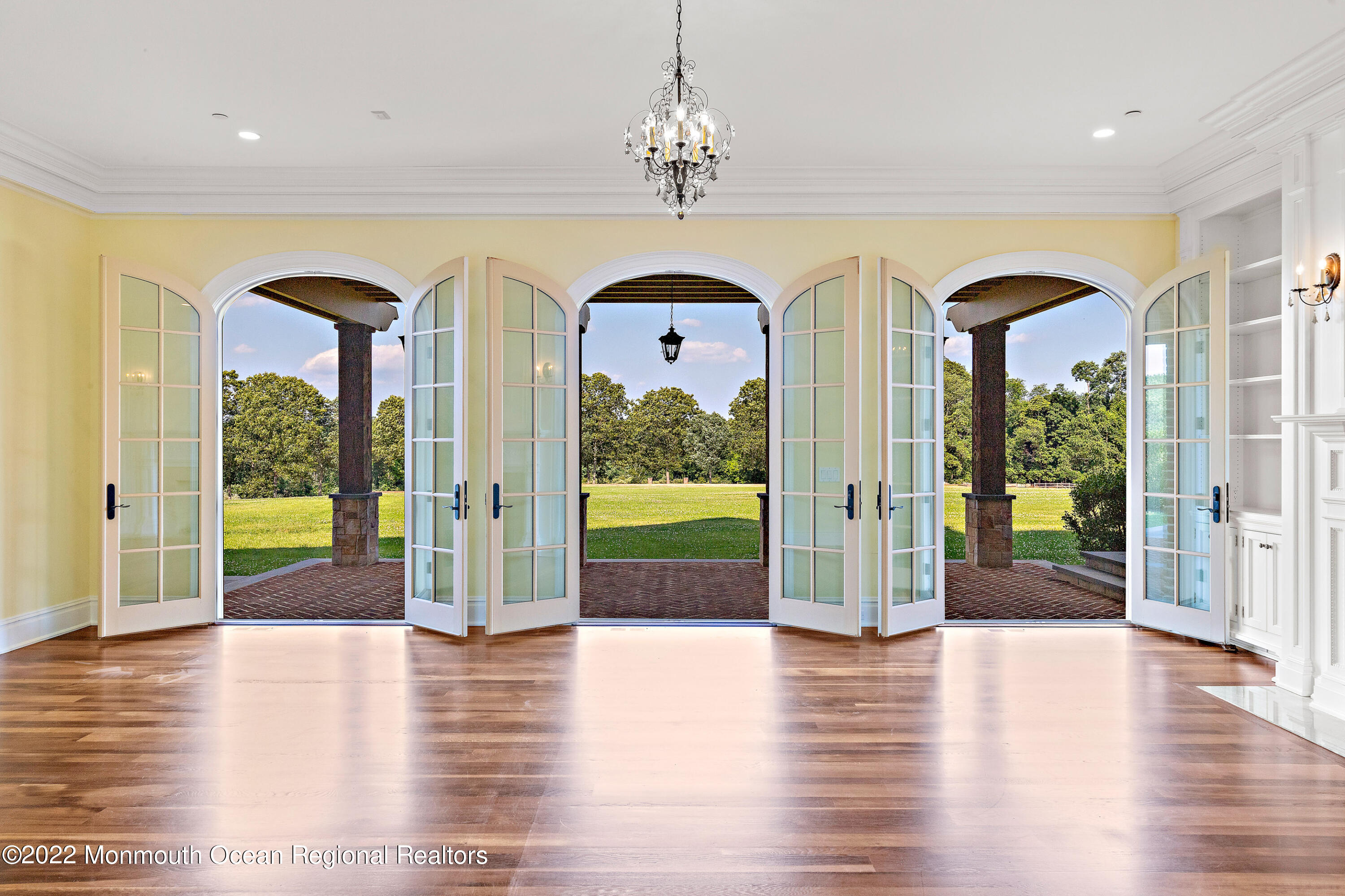 88 Montrose Road Colts Neck, NJ 07722 - Photo 6 of 18 88MontroseOnline-93