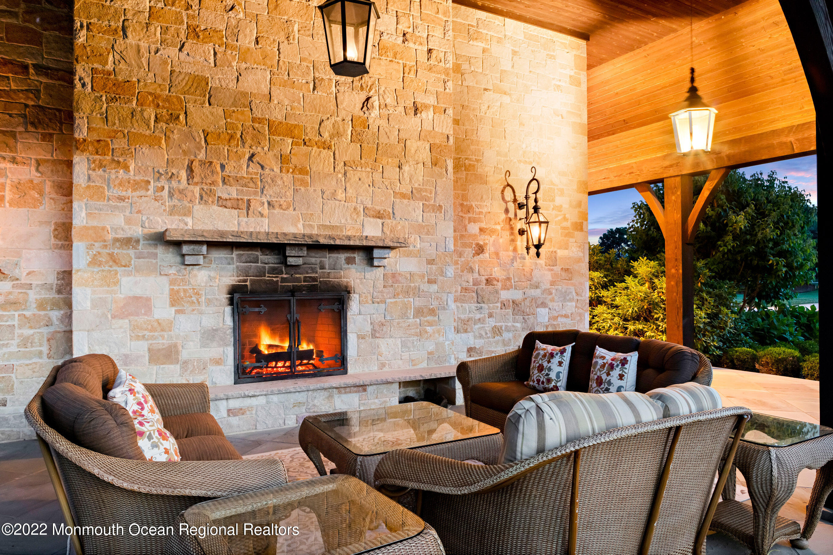 88 Montrose Road Colts Neck, NJ 07722 - Photo 8 of 18 88MontroseTwilightOnline-11