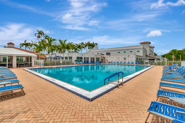 $275,000 | 6096 Kings Gate Circle, Delray Beach, FL 33484