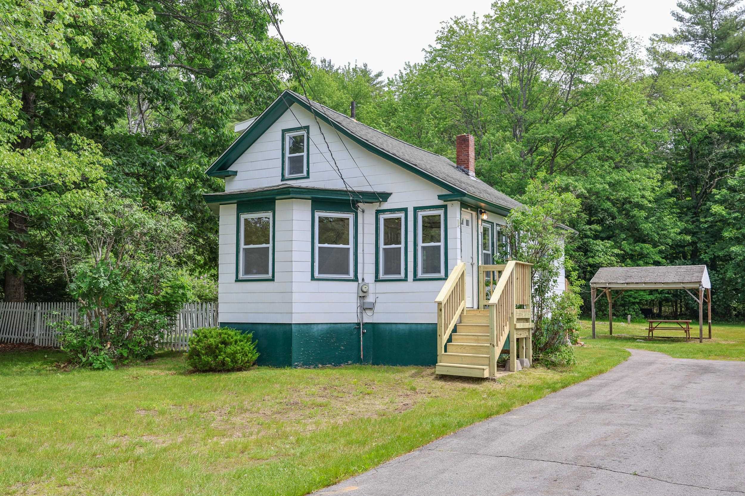 171 Eastern Avenue Rochester, NH 03867 - Photo 1 of 28