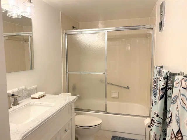 $1,950 | 3101 Lucerne Park Drive, Greenacres, FL 33467