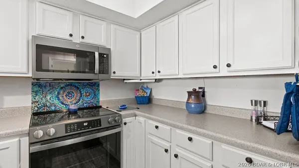 $249,000 | 167 Woodcrest Drive, Unit 2A, Lake Ozark, MO 65049