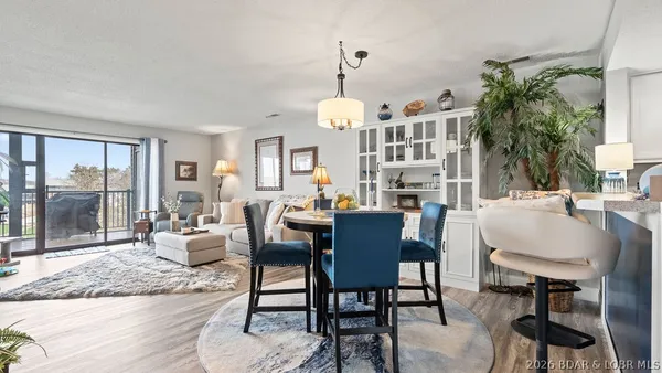 $249,000 | 167 Woodcrest Drive, Unit 2A, Lake Ozark, MO 65049
