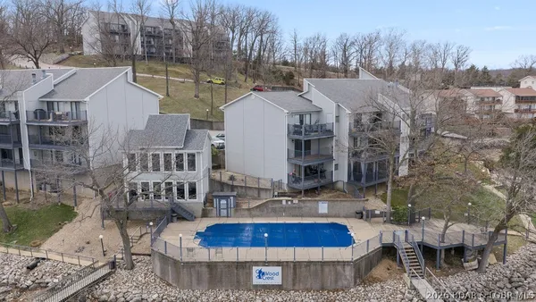 $249,000 | 167 Woodcrest Drive, Unit 2A, Lake Ozark, MO 65049