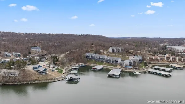 $249,000 | 167 Woodcrest Drive, Unit 2A, Lake Ozark, MO 65049