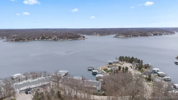 $249,000 | 167 Woodcrest Drive, Unit 2A, Lake Ozark, MO 65049