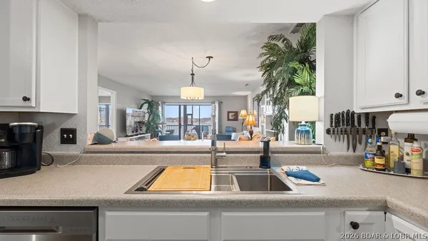 $249,000 | 167 Woodcrest Drive, Unit 2A, Lake Ozark, MO 65049