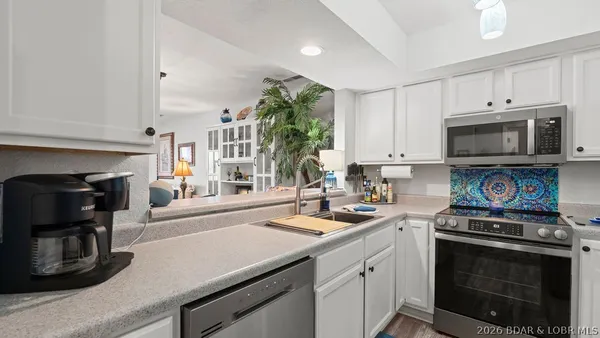 $249,000 | 167 Woodcrest Drive, Unit 2A, Lake Ozark, MO 65049