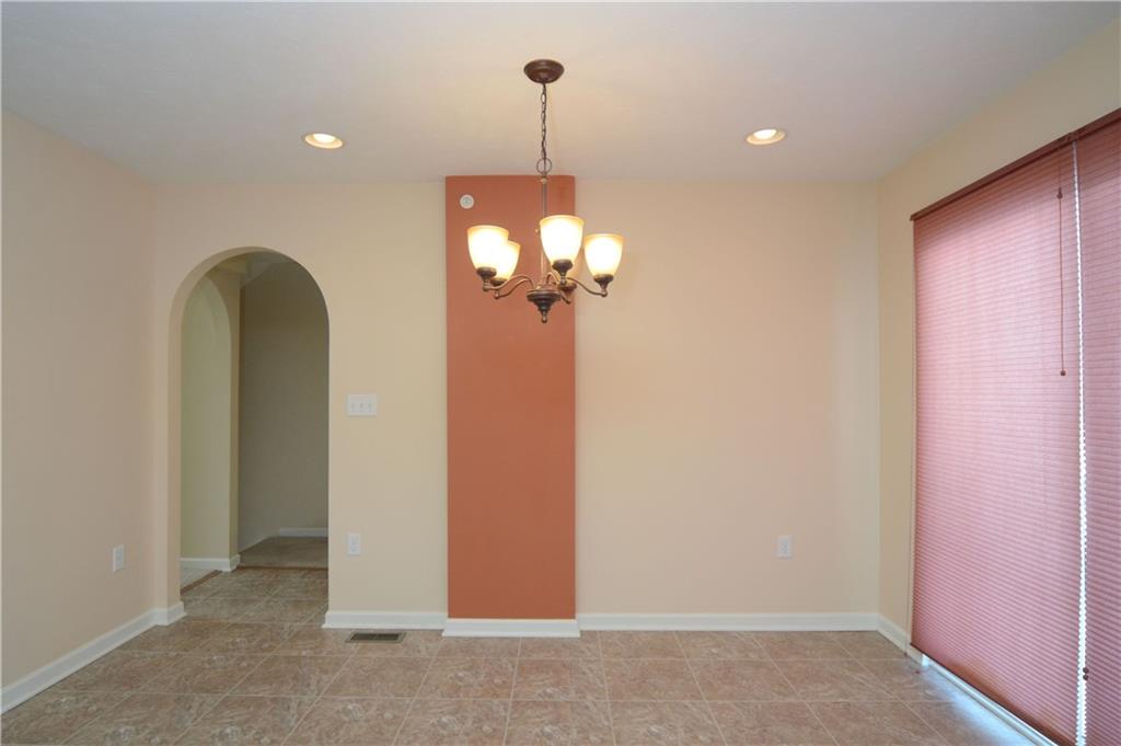134 Lockheed Drive Coraopolis, PA 15108 - Photo 6 of 15 Gallery Image 6