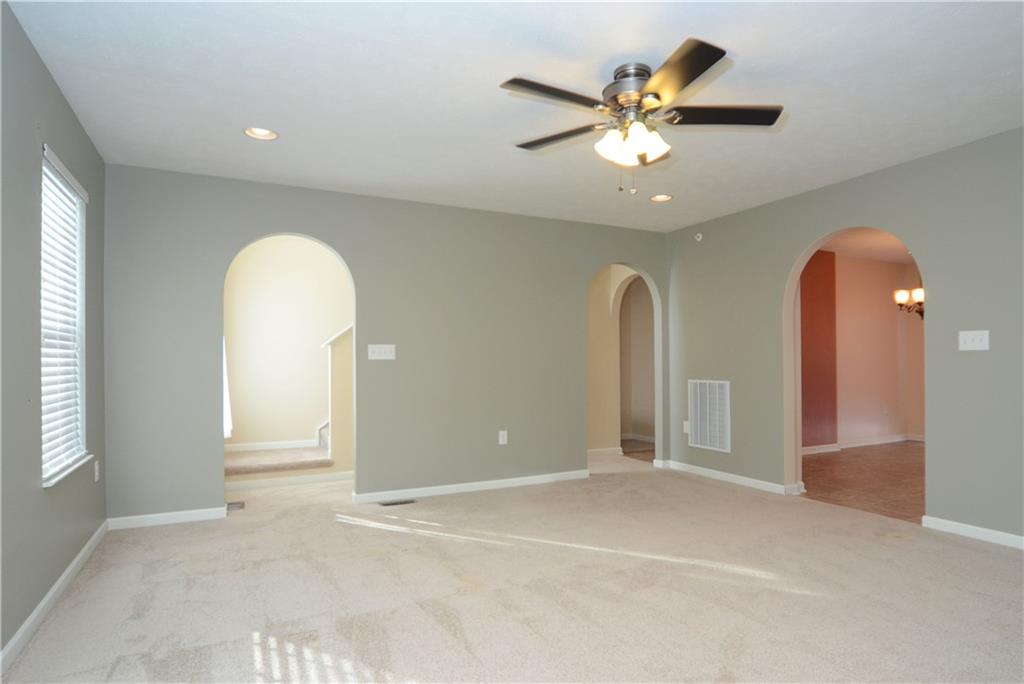 134 Lockheed Drive Coraopolis, PA 15108 - Photo 9 of 15 Gallery Image 9