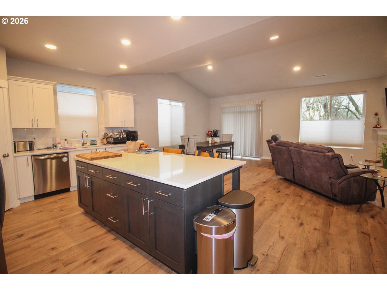 1683 South Quartz Street Cornelius, OR 97113 - Photo 5 of 32