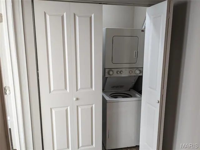 $449,999 | 225-229 Steins Street, St. Louis, MO 63111