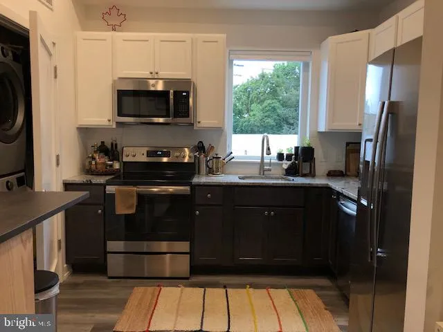 $1,475 | 6162 Ridge Avenue, Unit 202, Philadelphia, PA 19128