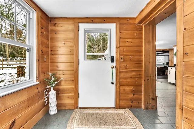 $499,000 | 95 Breakheart Hill Road, West Greenwich, RI 02817