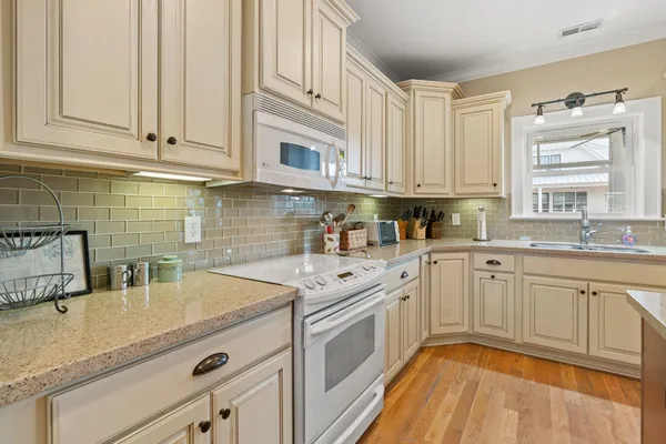 $2,600,000 | 187 Myrtle Avenue, Pawleys Island, SC 29585