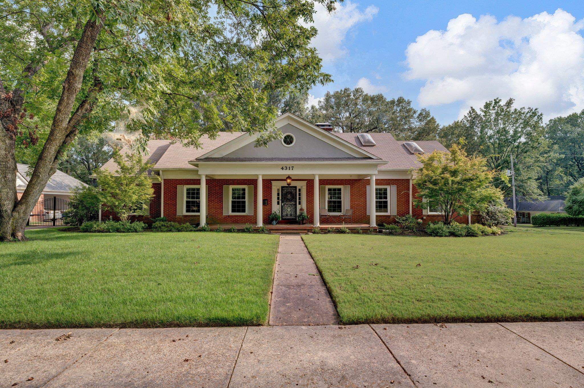 4317 Burgundy Road Memphis, TN 38111 - Photo 1 of 33 Gallery Image 1