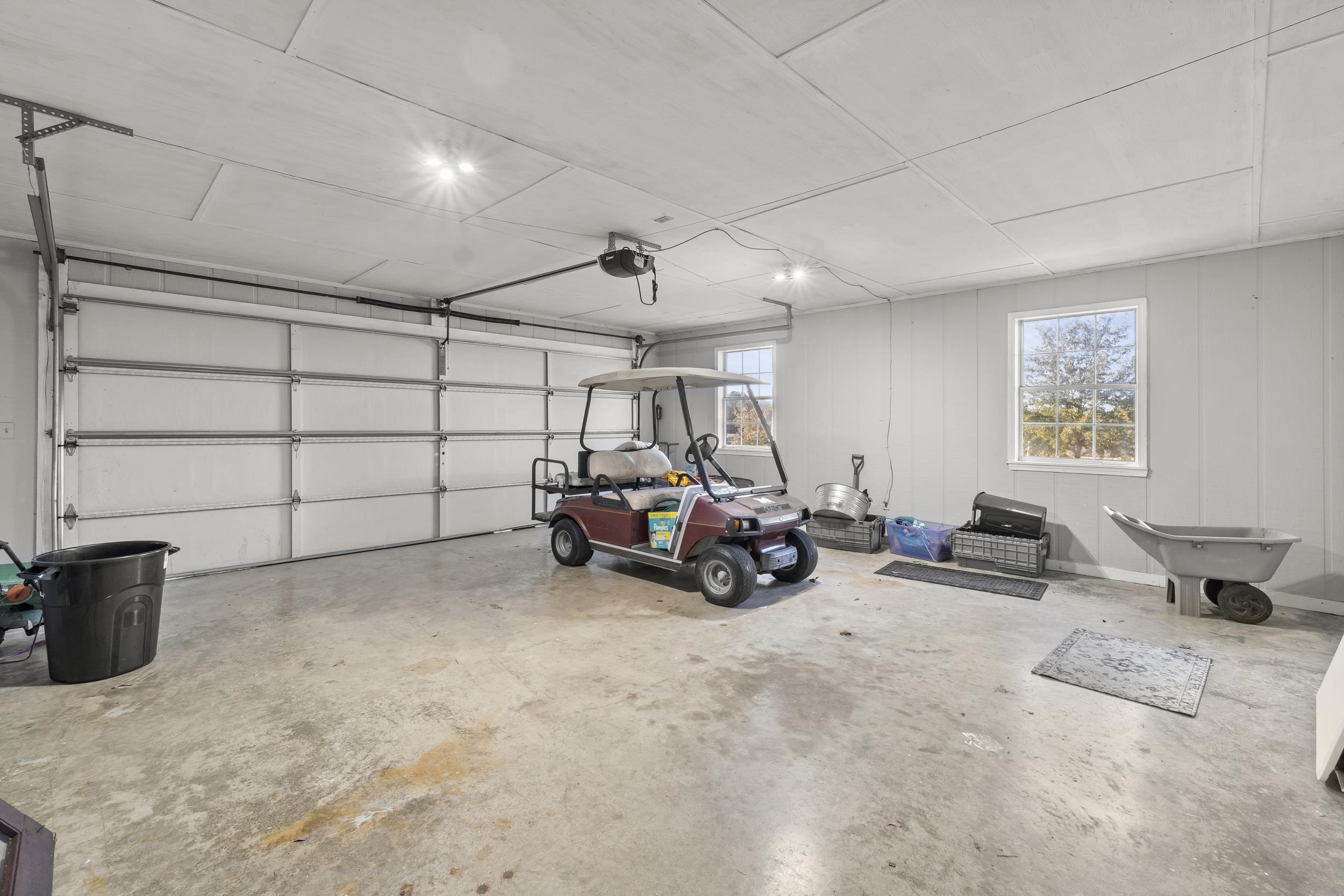 49 Cr 178 Road Iuka, MS 38852 - Photo 26 of 32 a view of a garage