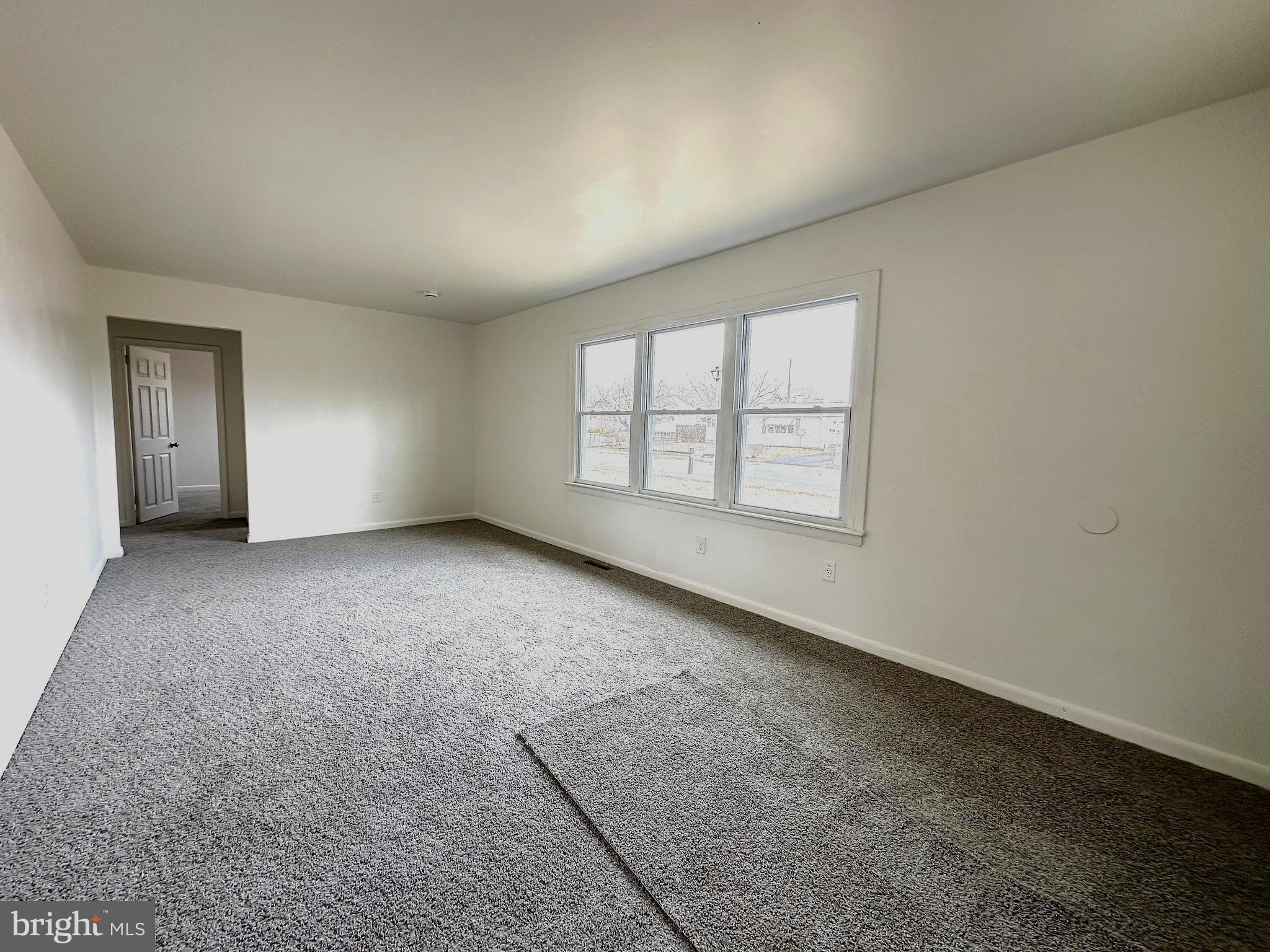 386 David Hall Road Dover, DE 19904 - Photo 3 of 12