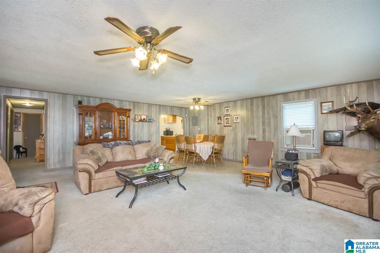 409 Smokey Road Alabaster, AL 35007 - Photo 4 of 22